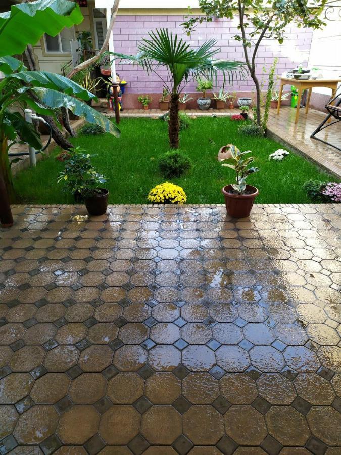 Uvaysiy Family Guest House Marghilon Bagian luar foto